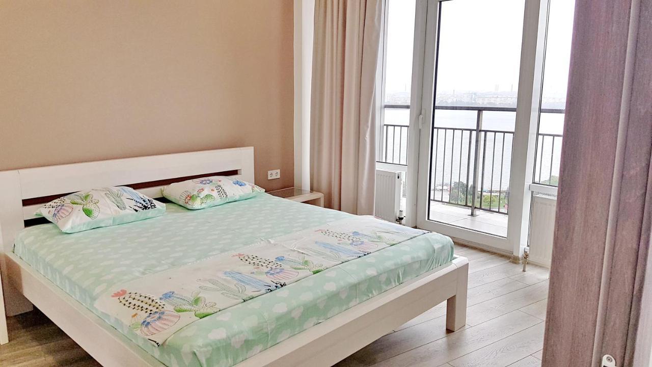 Most City Apart-Hotel Ντνιπροπετρόφσκ Εξωτερικό φωτογραφία