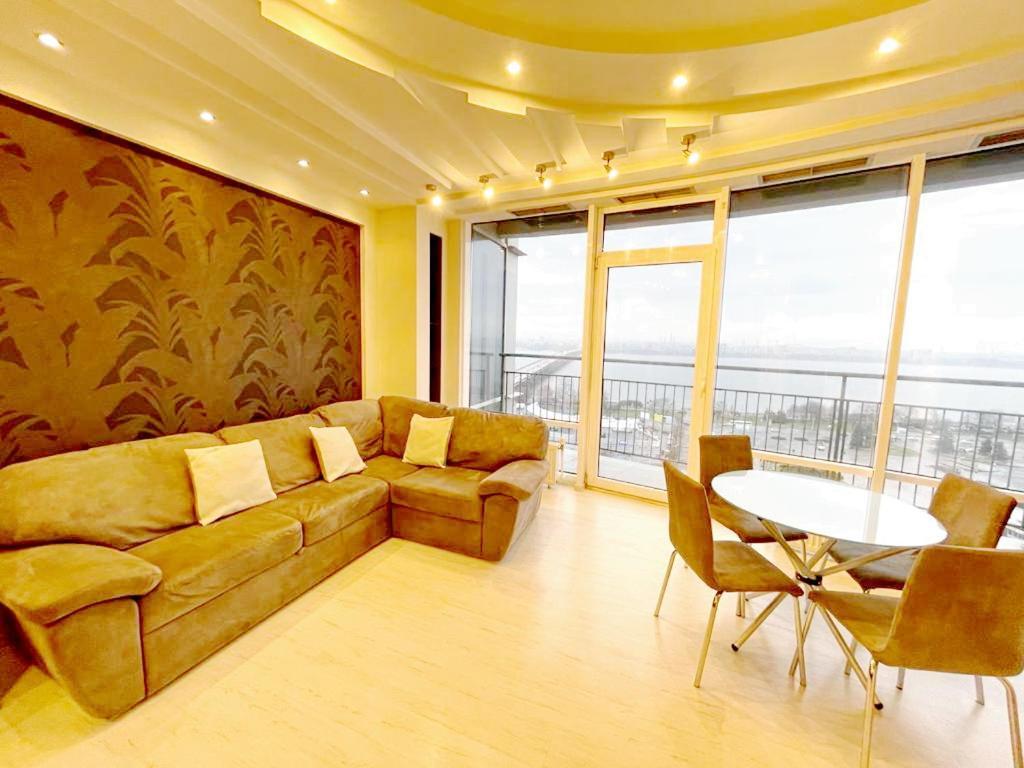 Most City Apart-Hotel Ντνιπροπετρόφσκ Εξωτερικό φωτογραφία