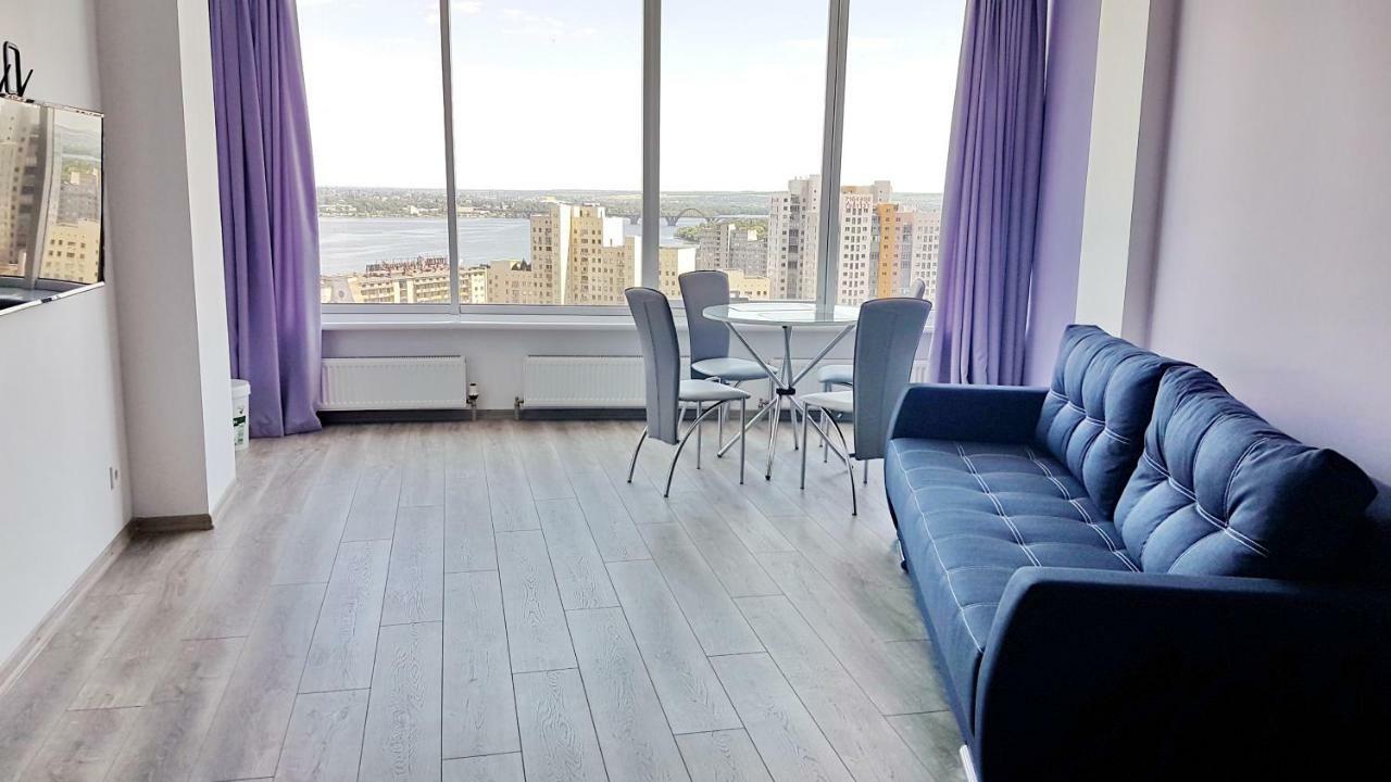 Most City Apart-Hotel Ντνιπροπετρόφσκ Δωμάτιο φωτογραφία